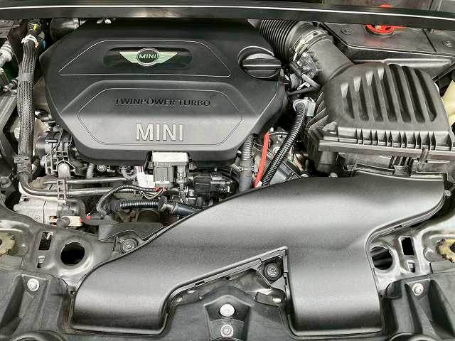 BMW MINI CROSSOVERの画像18