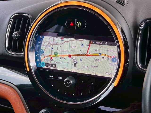 BMW MINI CROSSOVERの画像4