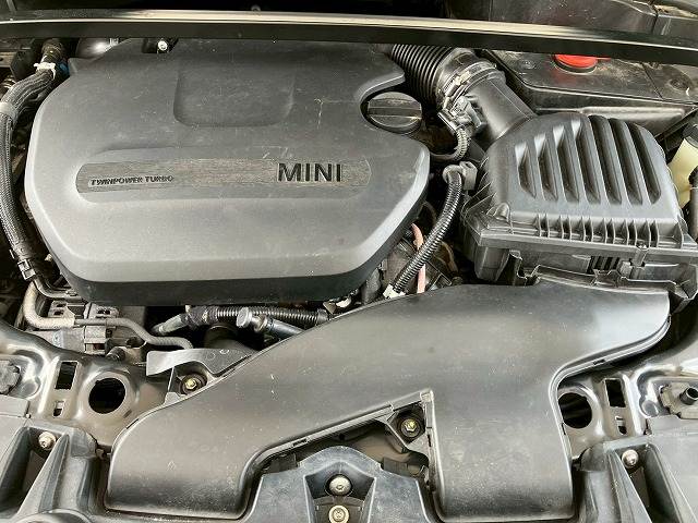BMW MINI CROSSOVERの画像18