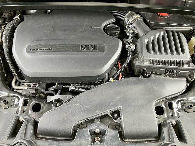BMW MINI CROSSOVERの画像18