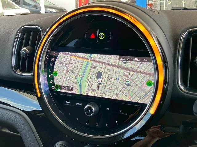 MINI CROSSOVER5ドア COOPER D 内装他
