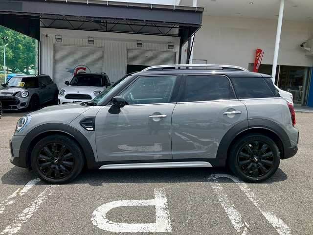 BMW MINI CROSSOVERの画像16