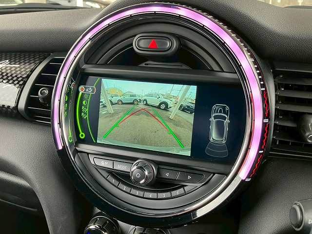 MINI3ドア JOHN COOPER WORKS 内装他