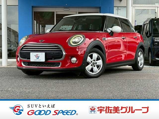 BMWMINI5ドア COOPER ワンオーナー/純正ナビ/バックカメラ/ETC/衝突軽減ブレーキ/コンフォートアクセス/LEDヘッドライト/アイドリングストップ/オートライト/レインセンサー/オートエアコン/プッシュスタート 外観
