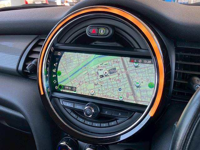 MINI3ドア COOPER D RHD 内装他
