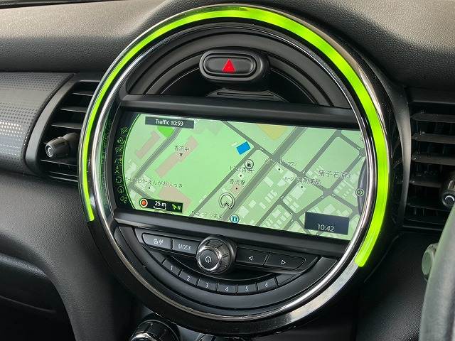MINI3ドア COOPER D RHD 純正ナビ/バックカメラ/オートライト/コンフォートアクセス/ETC 内装他