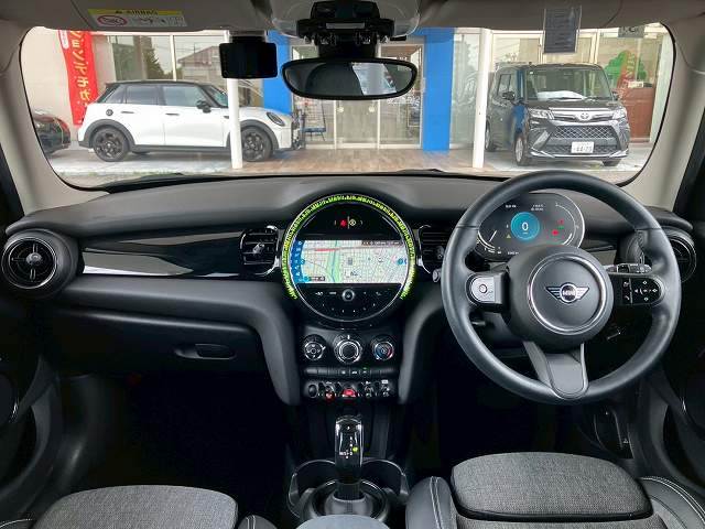 MINI5ドア ONE 内装他