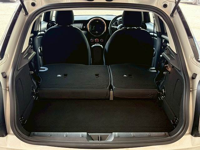BMW MINIの画像19