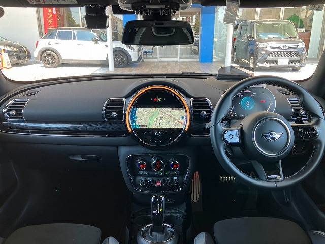 MINI CLUBMAN5ドア JOHN COOPER WORKS 内装他