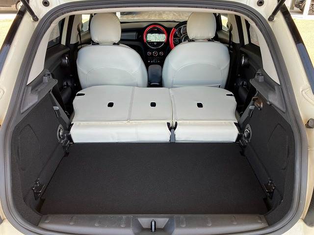 BMW MINIの画像19