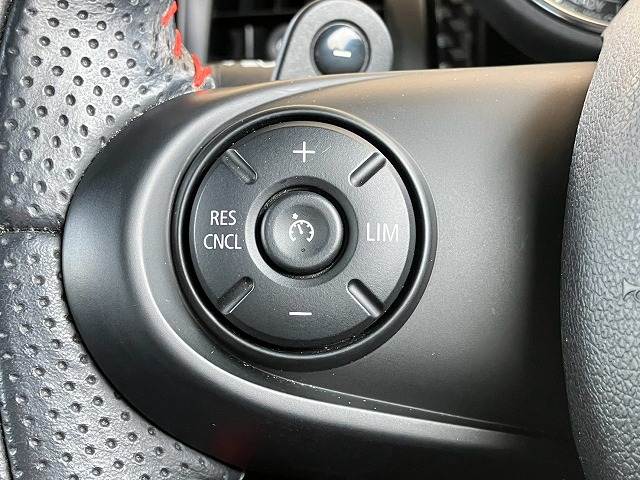 MINI3ドア JOHN COOPER WORKS 内装他