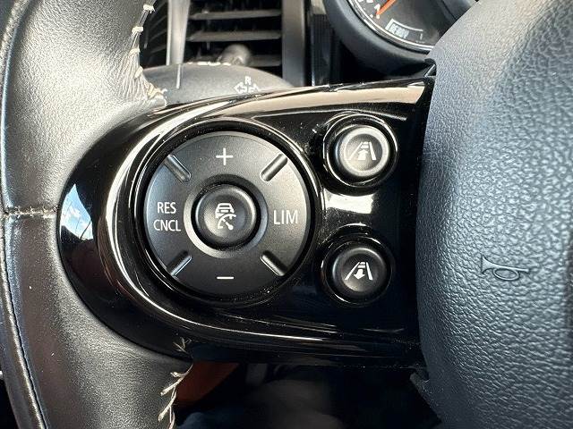 BMW MINI CONVERTIBLEの画像6