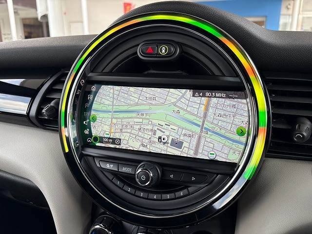BMW MINI CONVERTIBLEの画像3