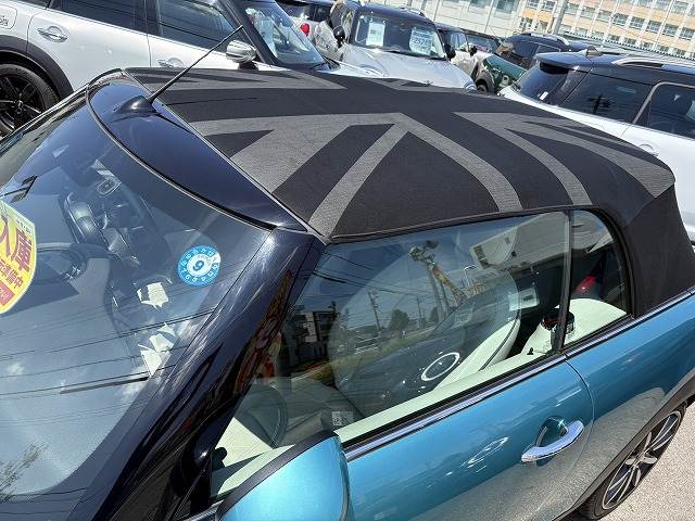 BMW MINI CONVERTIBLEの画像6