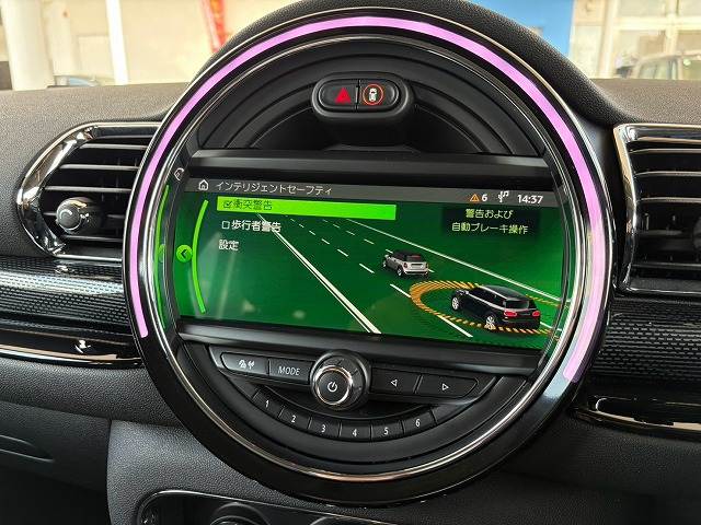MINI CLUBMAN5ドア COOPER D 内装他