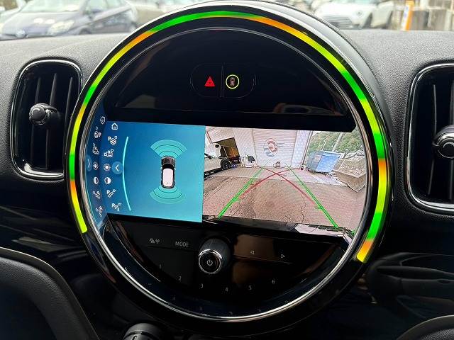 MINI CROSSOVER5ドアクーパーD シャドーエディション 内装他