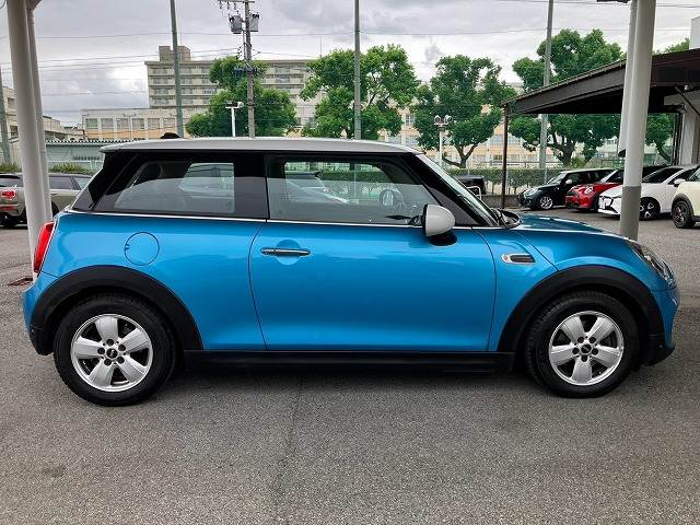BMW MINIの画像18