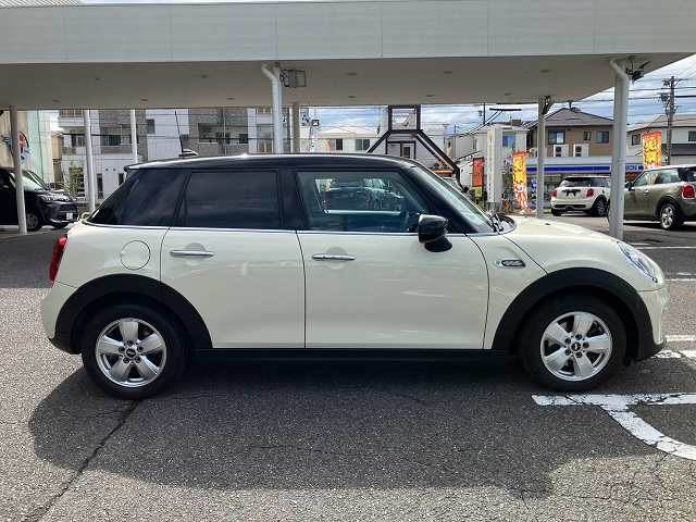 BMW MINIの画像18