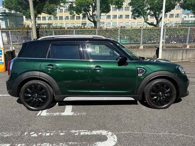 BMW MINI CROSSOVERの画像18