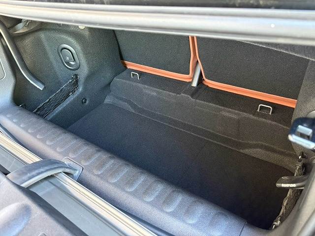 BMW MINI CONVERTIBLEの画像13