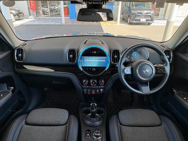 BMW MINI CROSSOVERの画像2