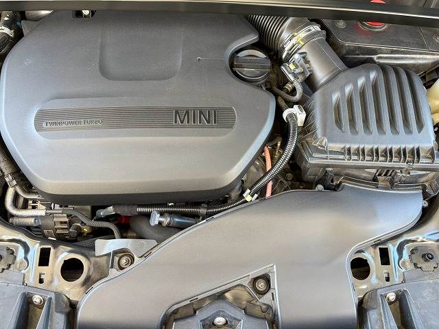 BMW MINI CROSSOVERの画像14