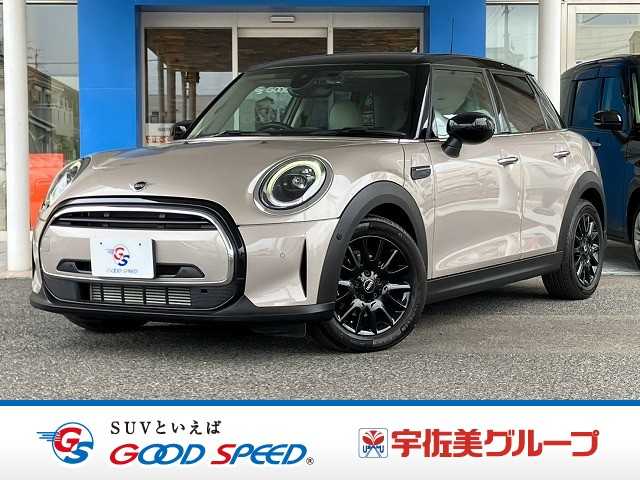 BMWMINI5ドア COOPER D 外観