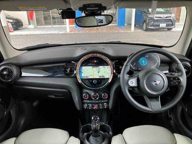 BMWMINI5ドア COOPER D 内装他