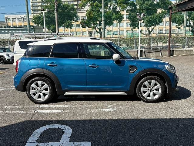BMW MINI CROSSOVERの画像18