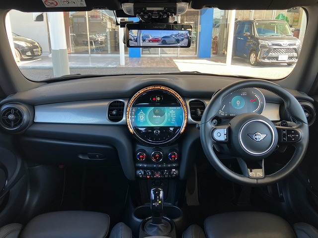 BMWMINI CONVERTIBLE2ドア COOPER S 内装他