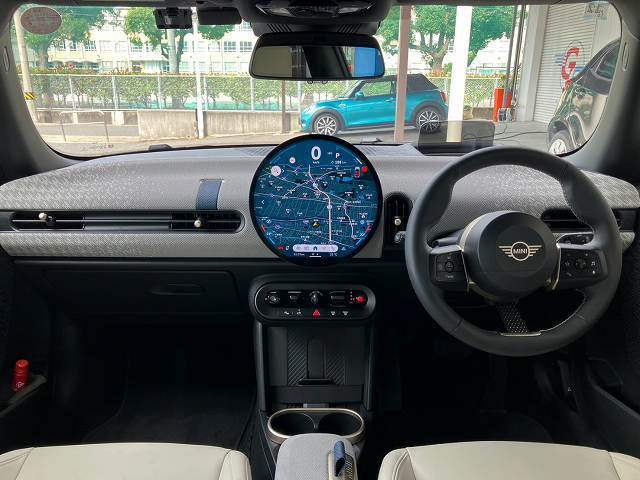 MINI3ドア COOPER C 内装他