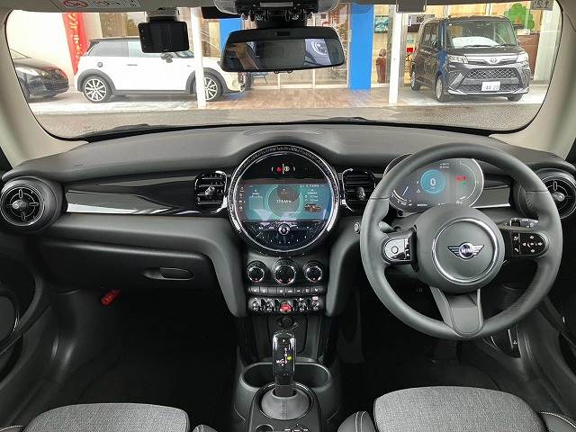 MINI3ドア COOPER 内装他