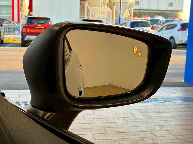 デミオ13S 内装他