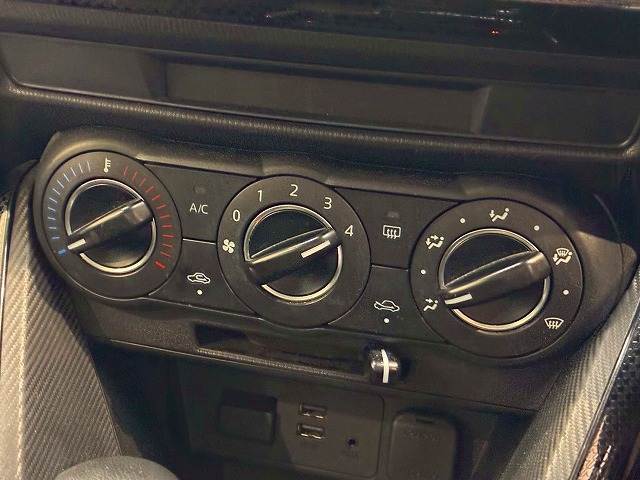 マツダ&nbsp;デミオの画像8