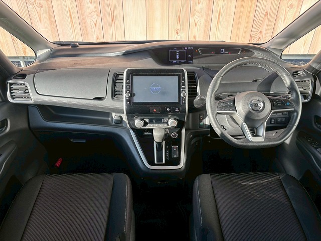 日産&nbsp;セレナの画像3