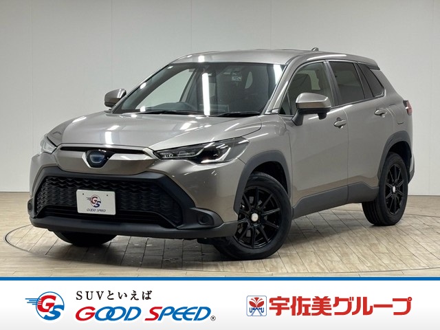 トヨタカローラクロスハイブリッド　Ｇ　バドックス・ＤＯＳ１７インチＡＷ／純正８インチディスプレイ／Ａｐｐｌｅ　ＣａｒＰｌａｙ／追従クルコン／レーンキープアシスト／ＬＥＤヘッドライト／オートハイビーム／ＥＴＣ／スマートキー